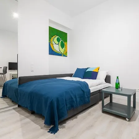 Rent Like - Wspolna 54a * Warsaw