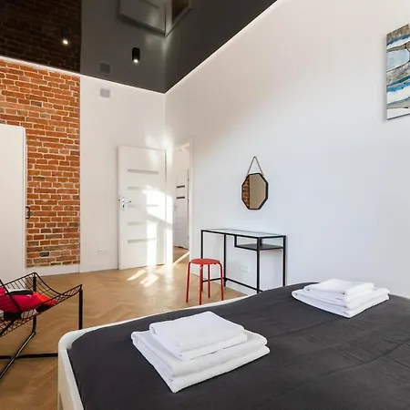 Rent Like - Wspolna 54a Apartment