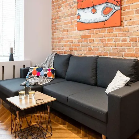 Rent Like - Wspolna 54a * Warsaw