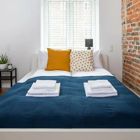 Rent Like - Wspolna 54a Apartment